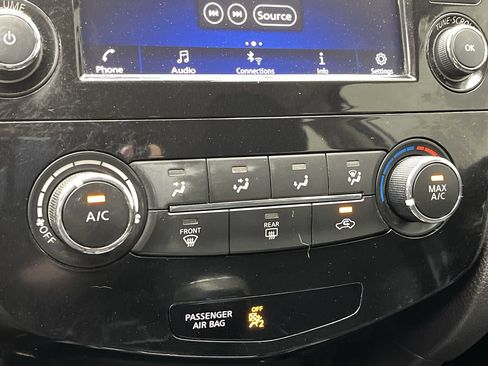 Used 2020 Nissan Rogue Sport S AWD/4WD image 17