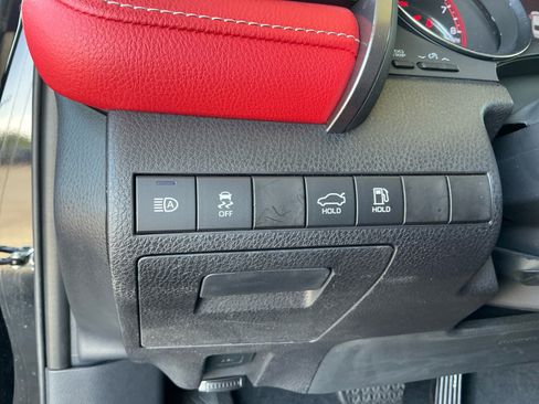 Used 2020 Toyota Camry XSE w/ Carpet Mat Package FWD image 31