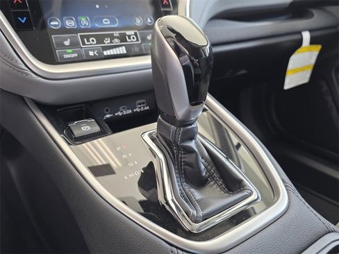 New 2025 Subaru Outback Premium image 20
