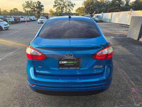 Used 2016 Ford Fiesta SE image 12