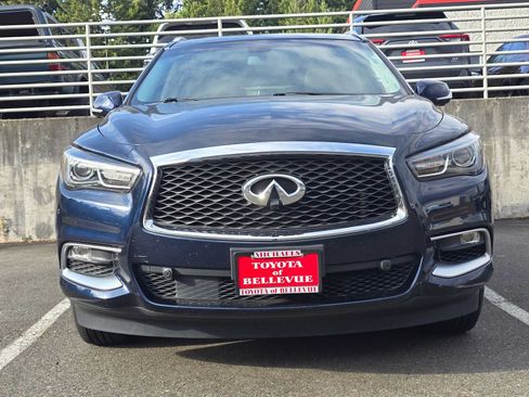 Used 2016 INFINITI QX60 Luxe w/ Premium Plus Package AWD/4WD image 2