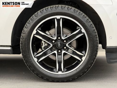 Used 2019 Ford Expedition Limited w/ Equipment Group 302A image 17