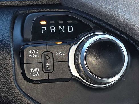 Used 2024 RAM 2500 Big Horn image 21