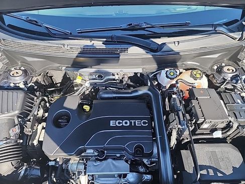 Used 2022 Chevrolet Equinox LT image 31