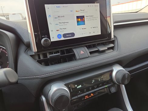 Used 2024 Toyota RAV4 LE image 14