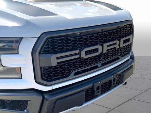 Used 2018 Ford F150 Raptor w/ Equipment Group 802A Luxury AWD/4WD image 29