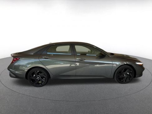 Used 2026 Hyundai Elantra Sport FWD image 16
