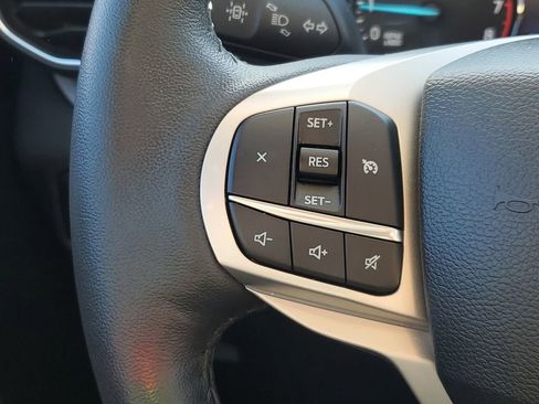 Certified 2024 Ford Explorer XLT w/ Equipment Group 202A image 13