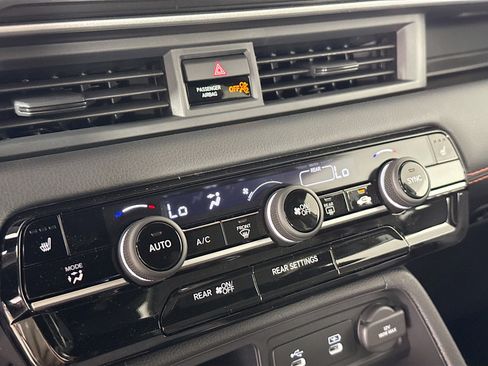 New 2026 Honda Pilot Sport image 19