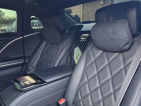Used 2024 Mercedes-Benz Maybach S 580 4MATIC image 23