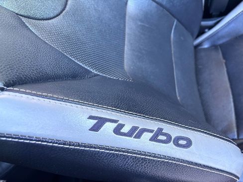 Used 2016 Hyundai Veloster Turbo w/ Option Group 04 FWD image 31