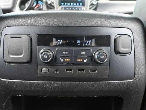 Used 2020 GMC Yukon Denali w/ Denali Ultimate Package AWD/4WD image 48