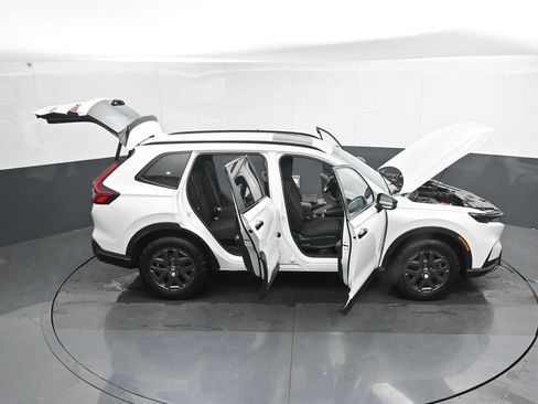Used 2026 Honda CR-V TrailSport image 57