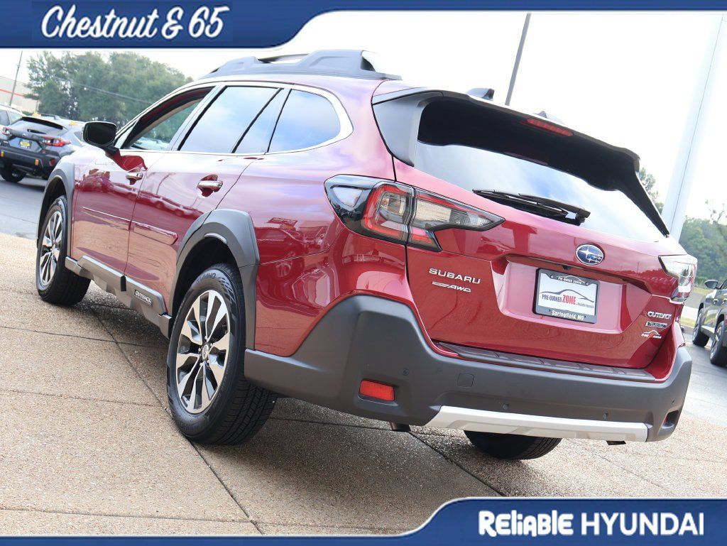 Used 2024 Subaru Outback Touring XT AWD/4WD image 4