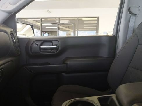 Used 2024 GMC Sierra 1500 Pro w/ Trailering Package AWD/4WD image 18