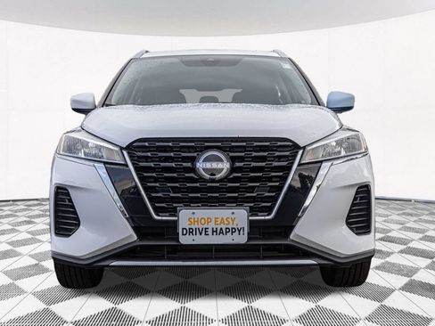 Used 2022 Nissan Kicks SV FWD image 5