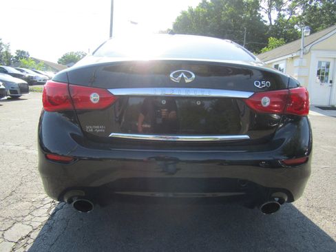 Used 2014 INFINITI Q50 Premium w/ All Weather Package RWD image 6