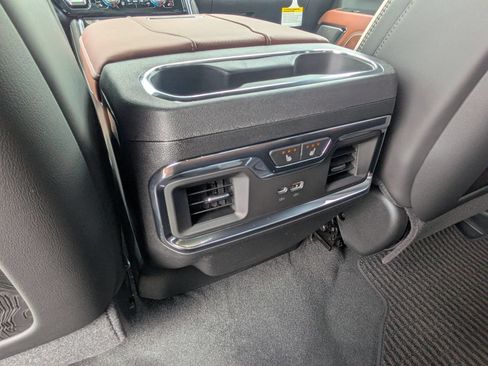 New 2026 GMC Sierra 3500 Denali Ultimate AWD/4WD image 26