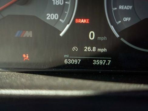 Used 2017 BMW M3 RWD image 18