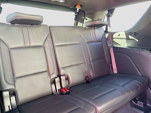 Used 2022 Chevrolet Tahoe RST w/ Luxury Package image 29