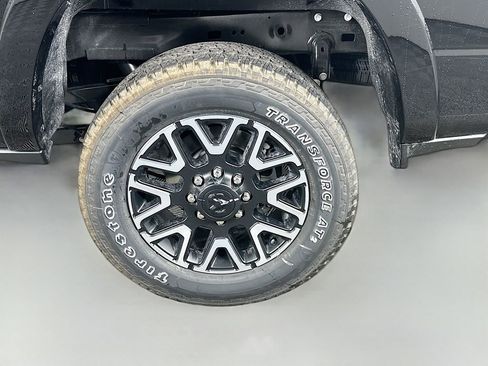 New 2026 RAM 2500 Limited image 17