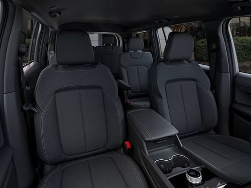 New 2026 Jeep Grand Cherokee L 2WD image 16