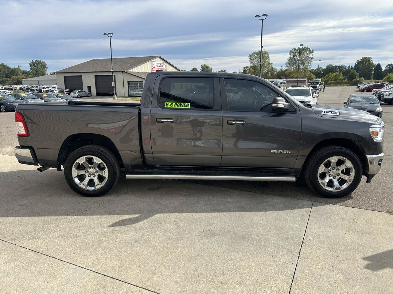 Used 2019 RAM 1500 Big Horn AWD/4WD image 4