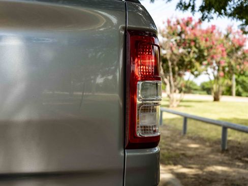 Used 2021 RAM 1500 Lone Star RWD image 12