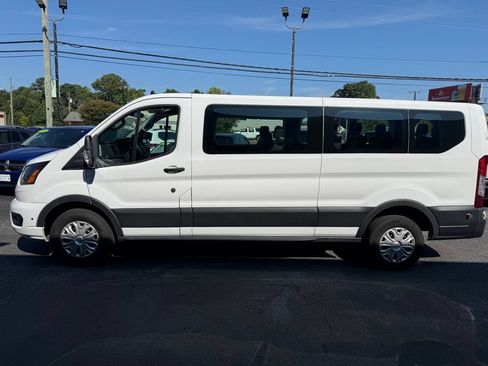 Used 2024 Ford Transit 350 XLT RWD image 6