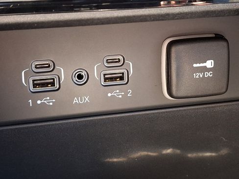 New 2026 Jeep Grand Cherokee Limited AWD/4WD image 16
