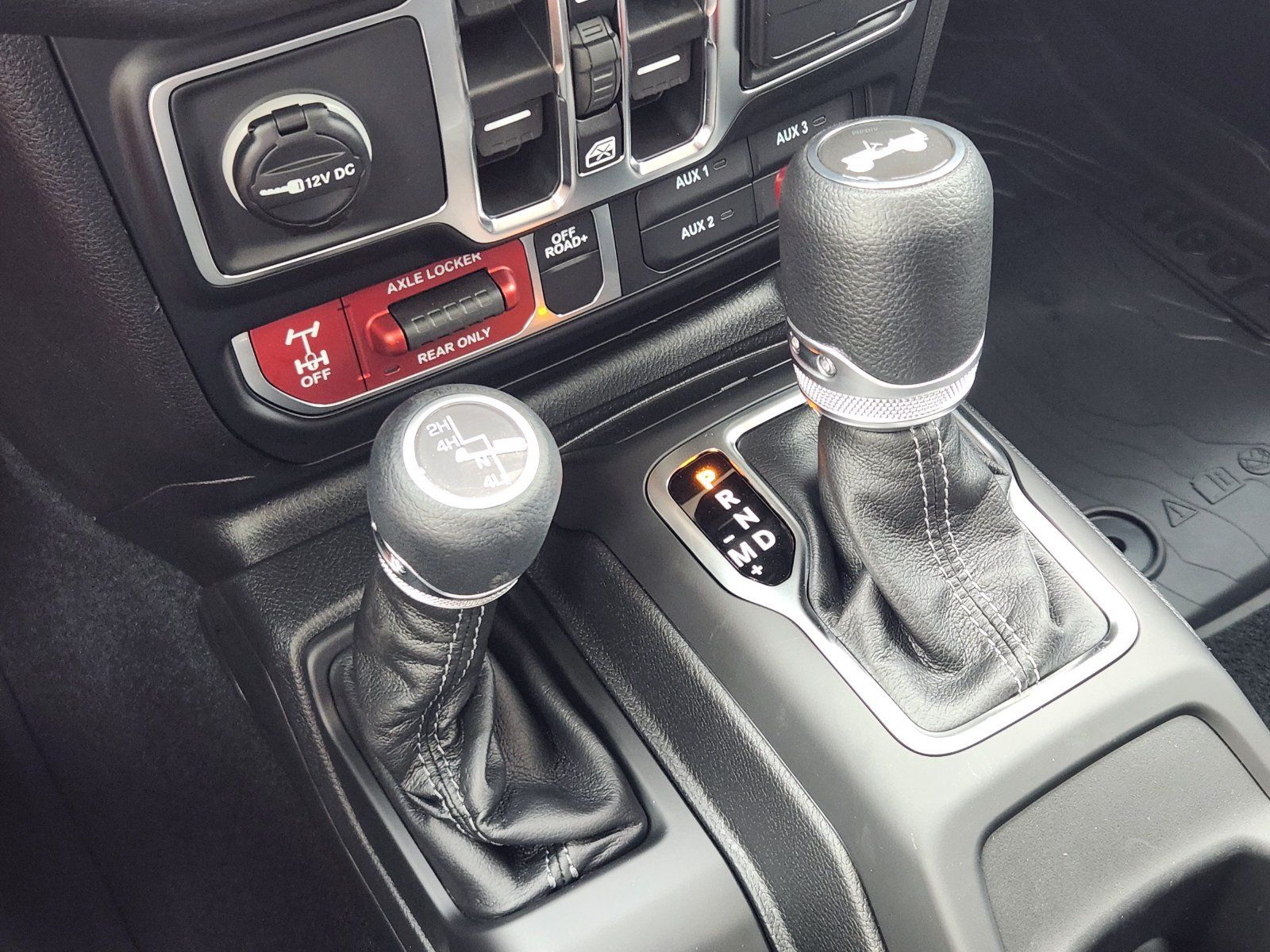 New 2026 Jeep Wrangler Unlimited Sport AWD/4WD image 19