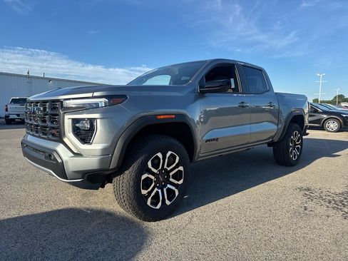 New 2026 GMC Canyon AT4 w/ Technology Plus Package AWD/4WD image 2