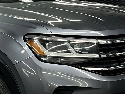 Certified 2023 Volkswagen Atlas SE w/ Black Wheel Package AWD/4WD image 44