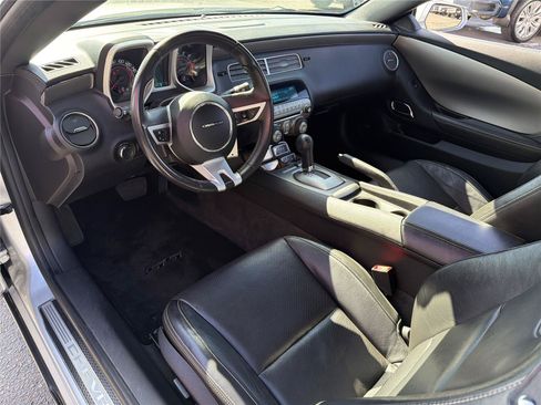 Used 2010 Chevrolet Camaro SS w/ RS Package RWD image 10
