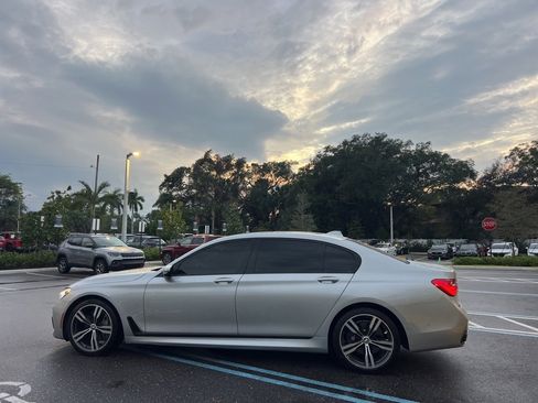 Used 2018 BMW 750i image 15