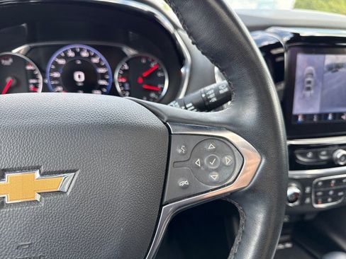 Used 2023 Chevrolet Traverse High Country w/ LPO, Floor Liner Package image 38