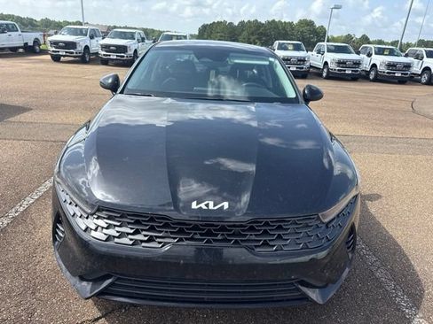 Used 2022 Kia K5 LX FWD image 2