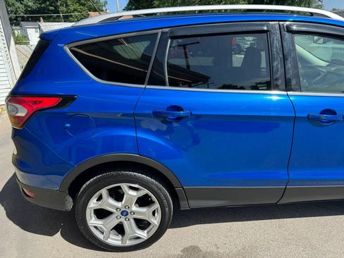 Used 2018 Ford Escape Titanium AWD/4WD image 10