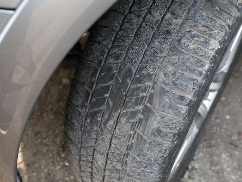 Used 2013 INFINITI QX56 4WD w/ Deluxe Touring Pkg image 31