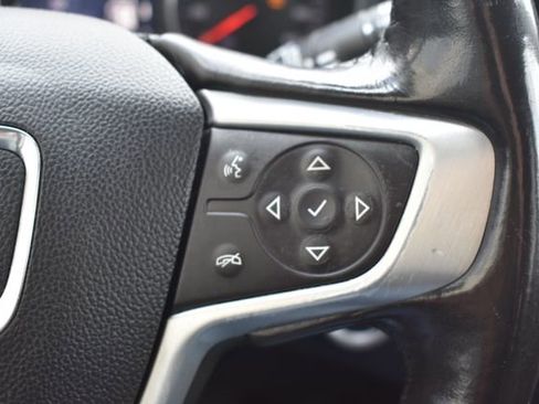 Used 2019 GMC Terrain SLE w/ Driver Convenience Package image 25