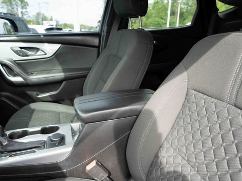 Used 2019 Chevrolet Blazer LT FWD image 10
