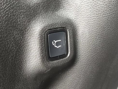 Used 2022 Jeep Compass Latitude AWD/4WD image 10
