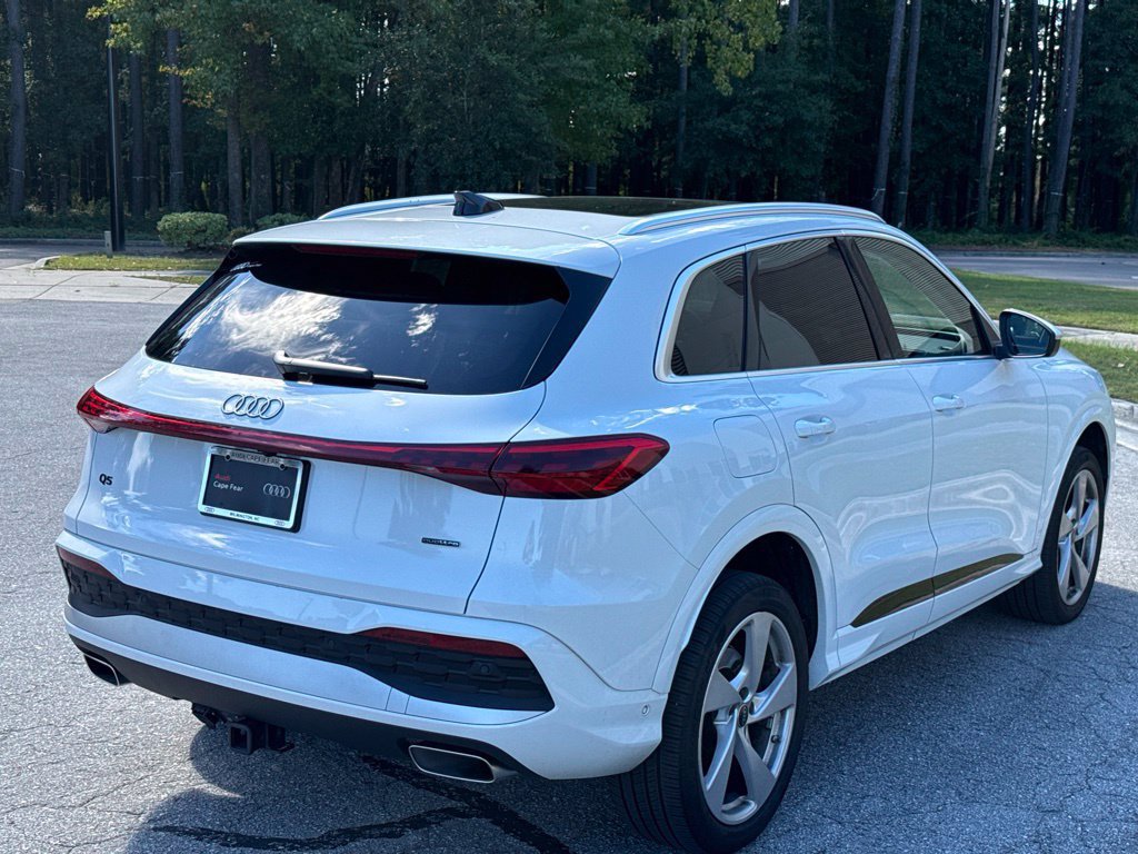 Used 2025 Audi Q5 Premium Plus AWD/4WD image 5
