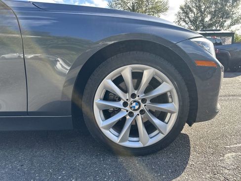 Used 2012 BMW 328i Sedan w/ Premium Pkg image 10