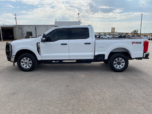 Used 2024 Ford F250 XLT w/ FX4 Off-Road Package AWD/4WD image 3