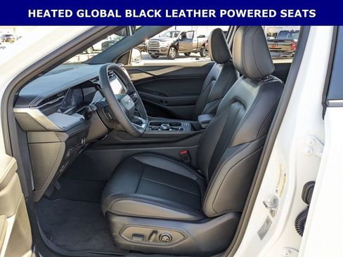 New 2026 Jeep Cherokee Laredo image 3