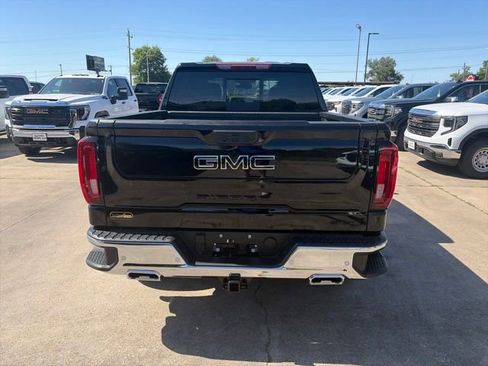 New 2026 GMC Sierra 1500 SLT w/ SLT Premium Plus Package AWD/4WD image 5