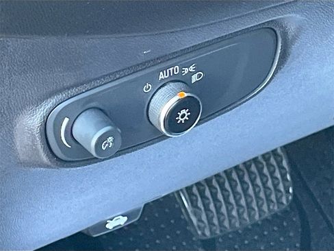 Used 2024 Chevrolet Equinox RS image 10