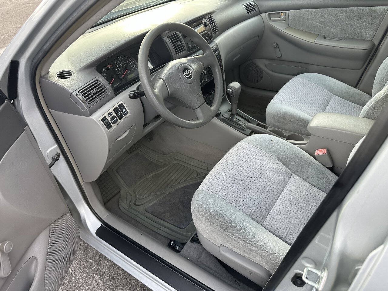 Used 2008 Toyota Corolla CE FWD image 4