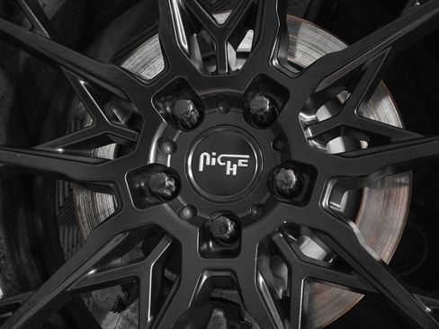 Used 2023 Ford Mustang GT Premium RWD image 29